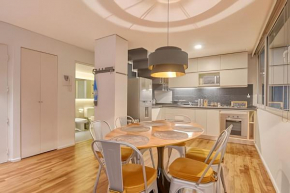 Moderno Penthouse con Terraza y Parrilla Privada